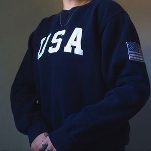 Brandy Melville USA crewneck